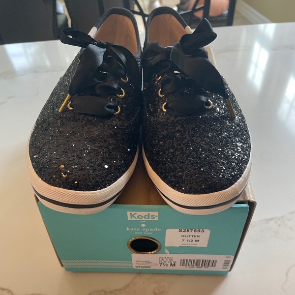 Kate Spade Keds - Picture 1 of 1